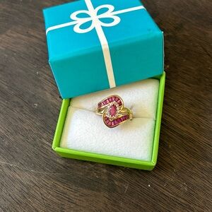 Ruby ring with diamonds. Ruby and diamond vintage all genuine